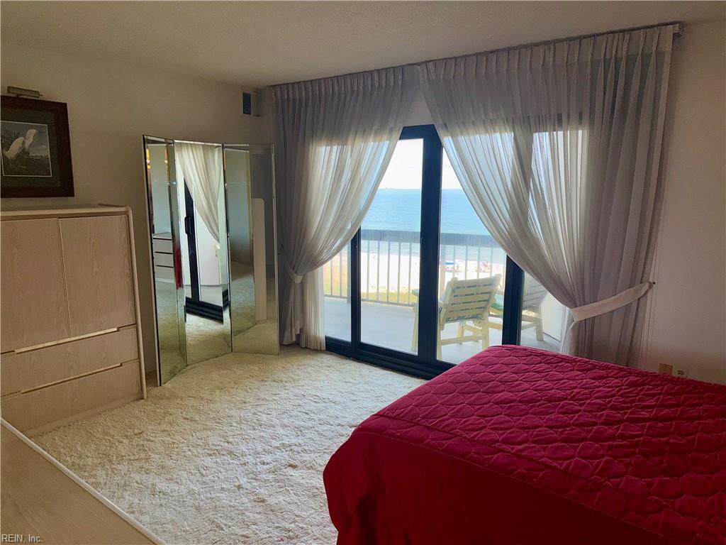 2830 Shore Drive 606