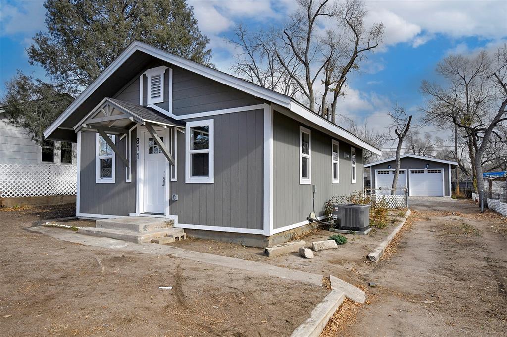 AMAZING PROPERTY GREAT LOCATION , COMPLETED REFURBISHED NEW PLUMBING ELECTRICAL AND HVAC ZONED R 2 SECOND BUILDING AS A SEPARATE ADDRESS, MAYBE ADU OR RENTAL ,,,,,