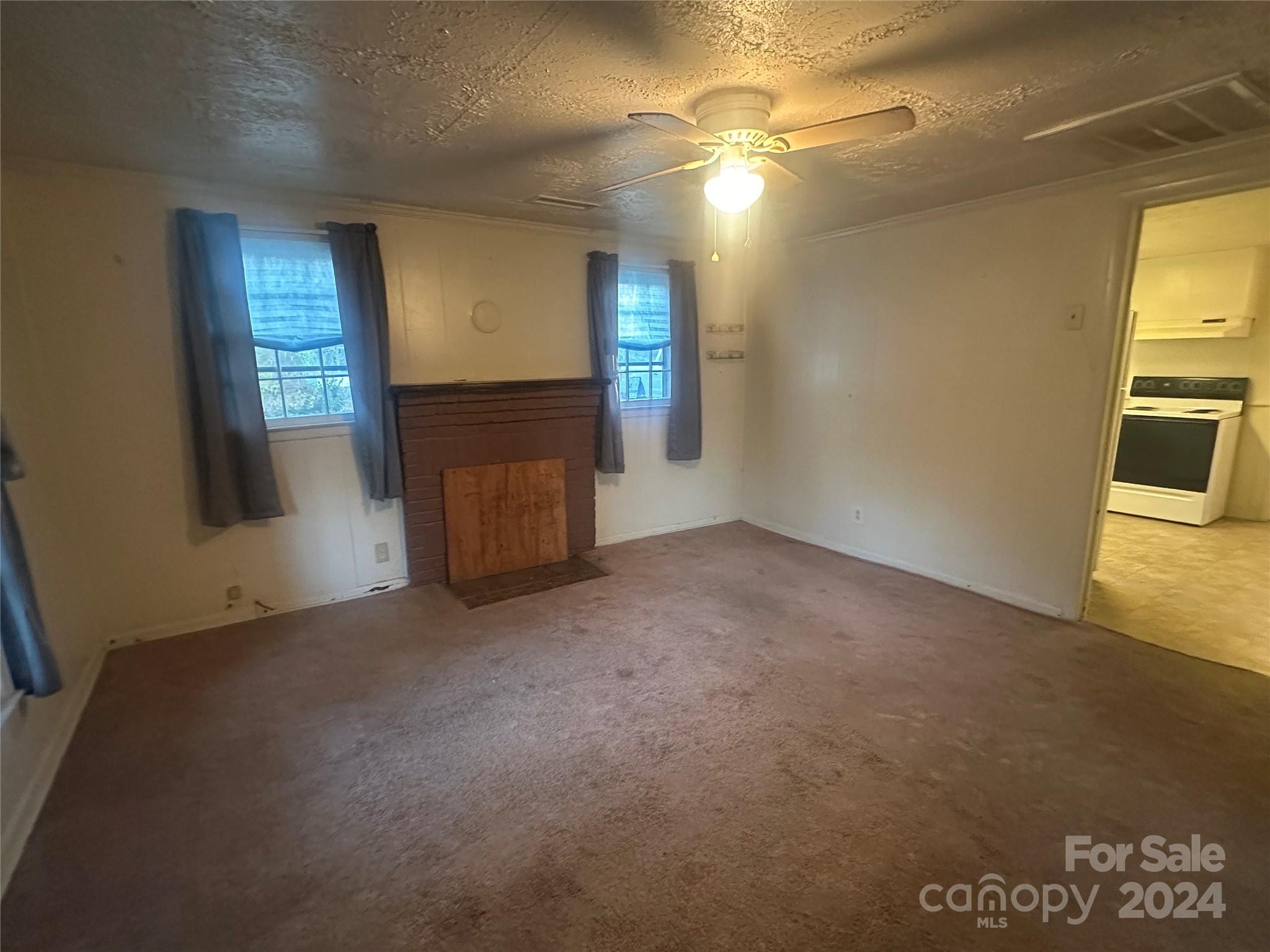2282 Crystal Drive