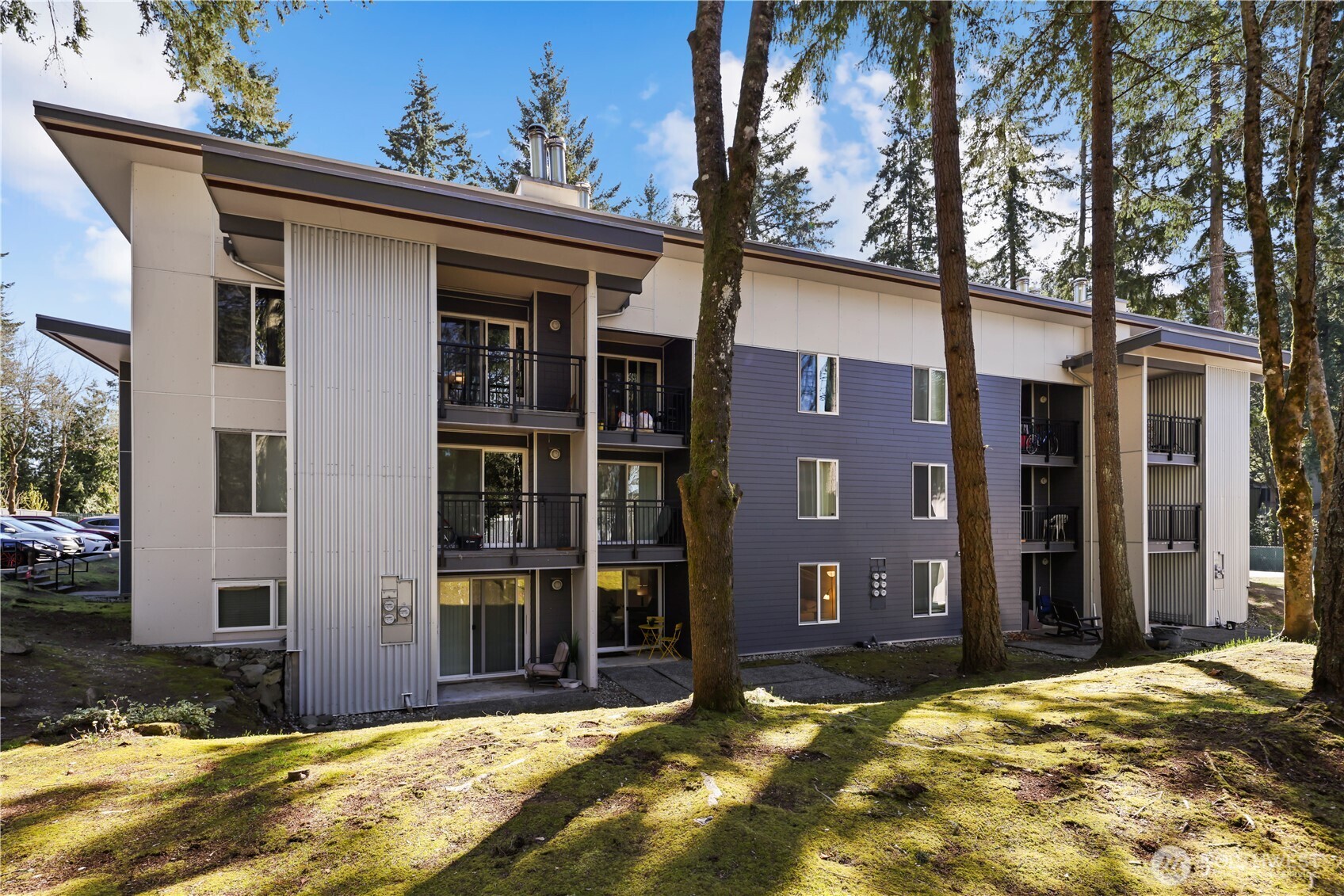 Bellevue - 14510 NE 31st Street