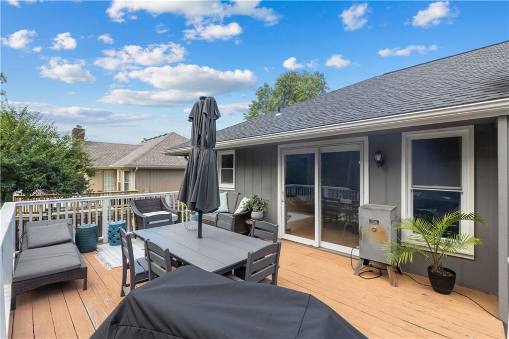 7010 N Wheaton Avenue