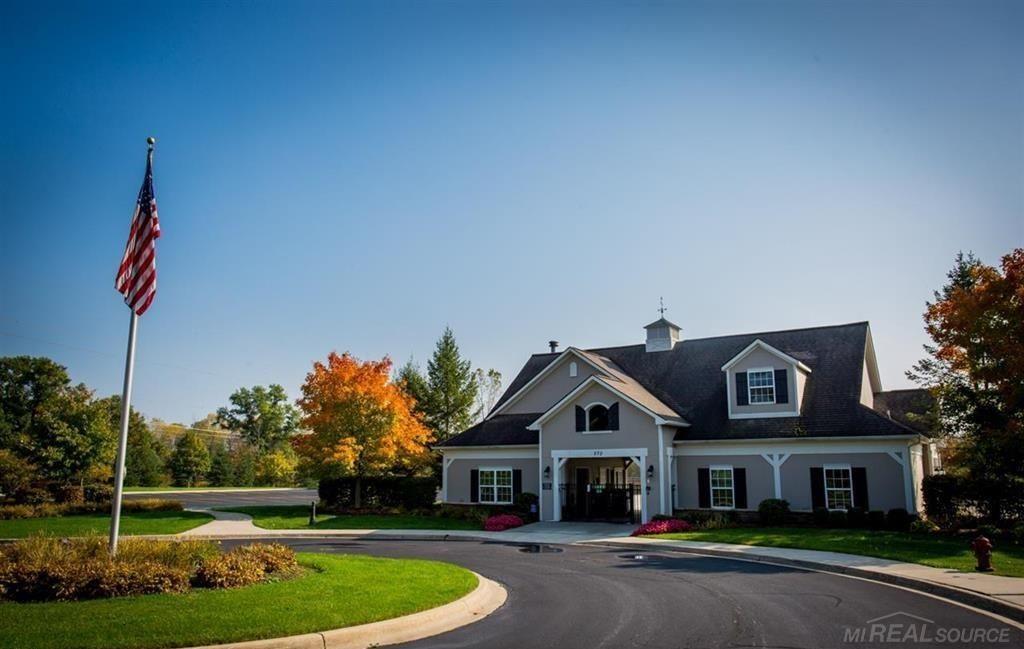 717 Dennison Court