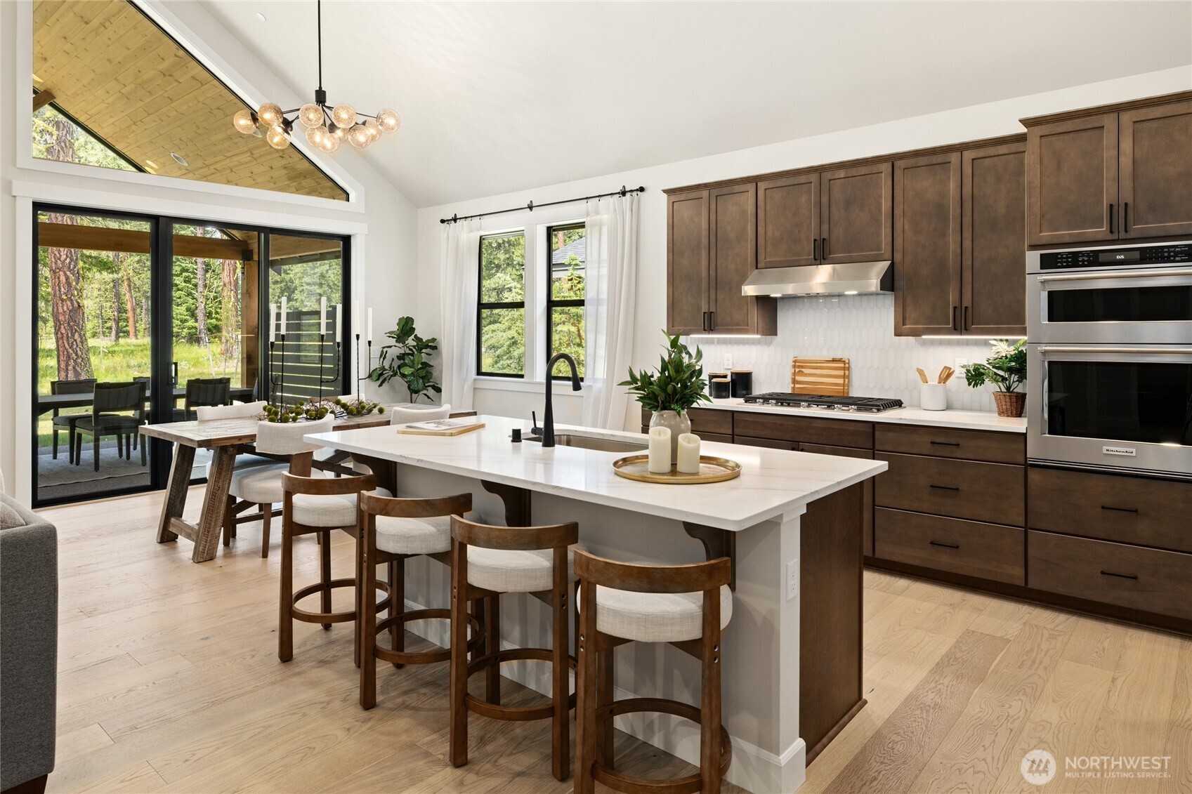 Large island for entertaining.