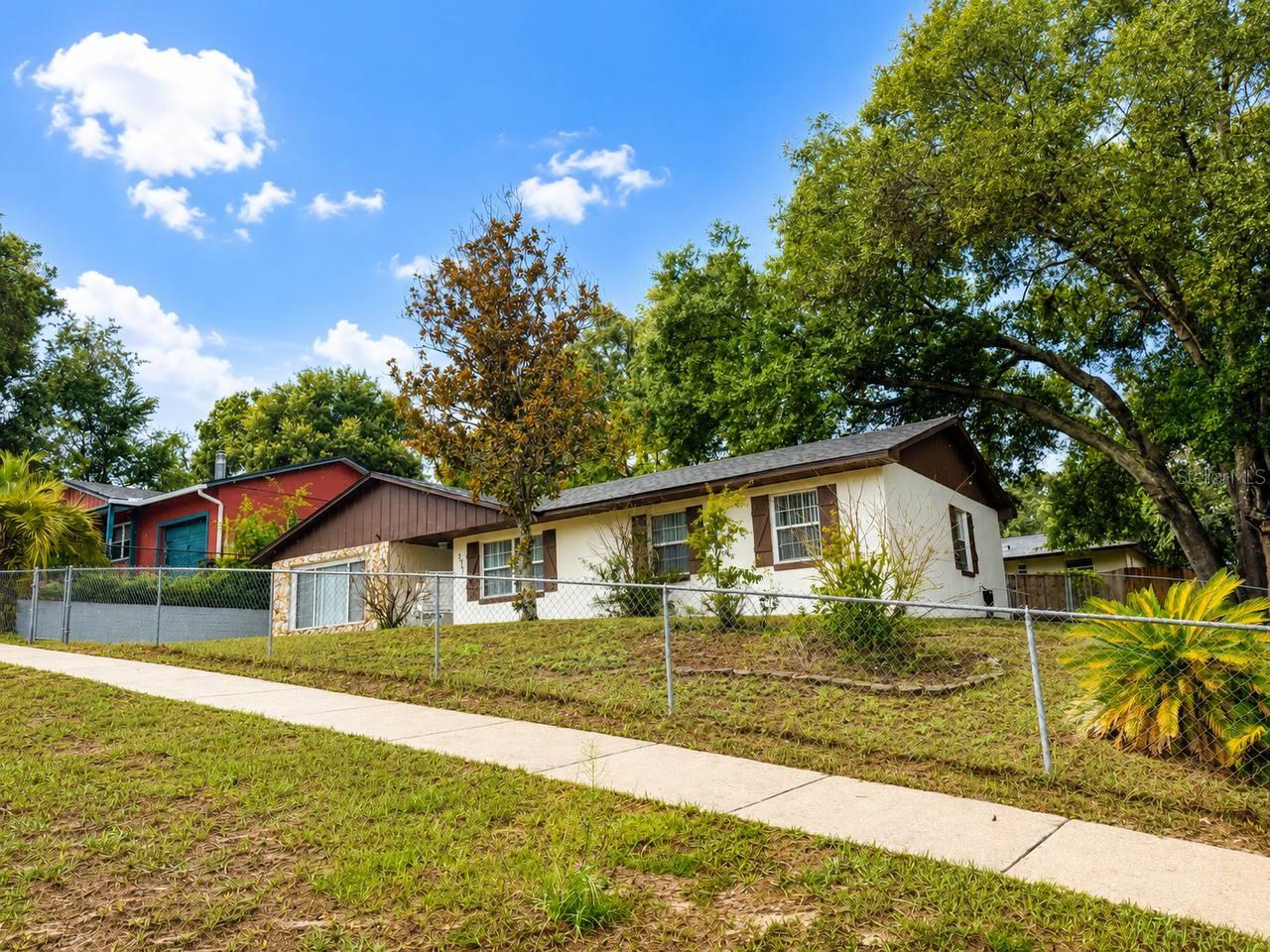 290 Hillside Drive