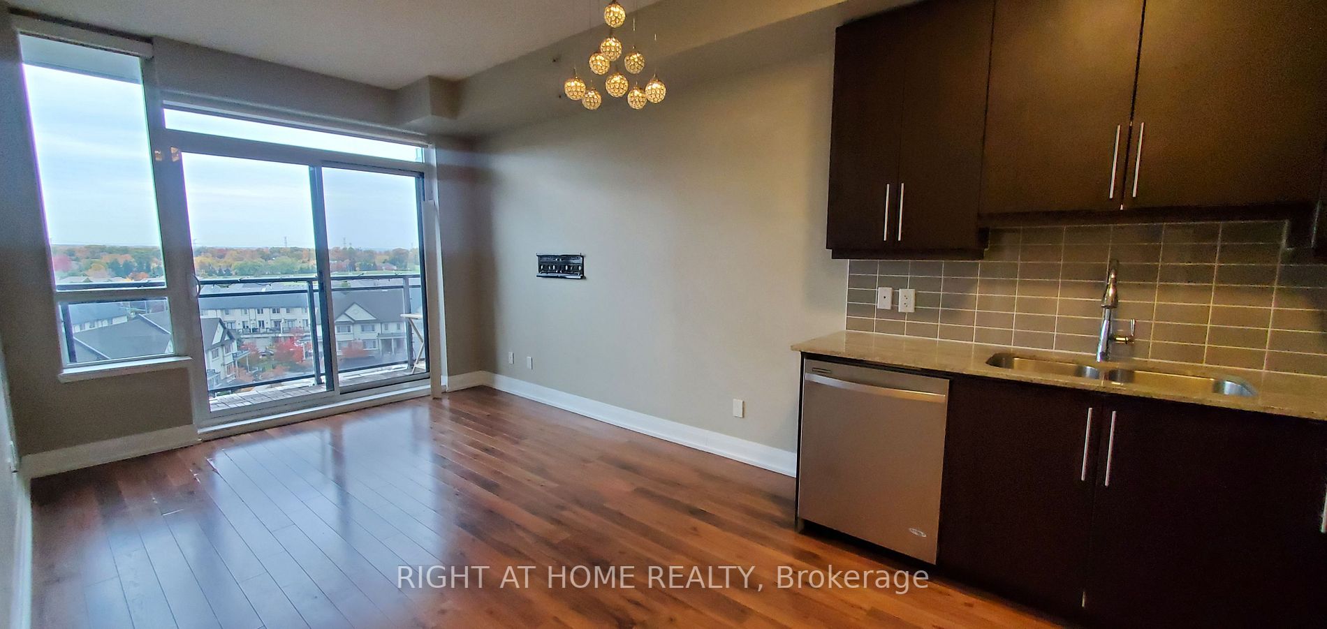 75 North Park Rd 812