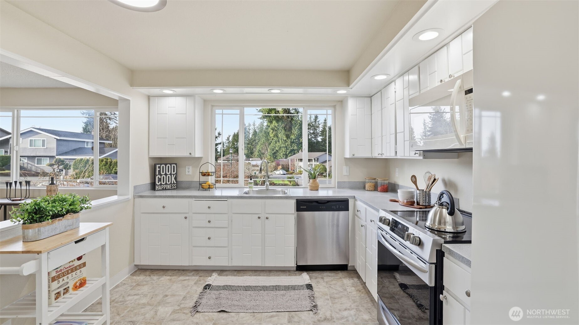 15667 SE Fairwood Boulevard