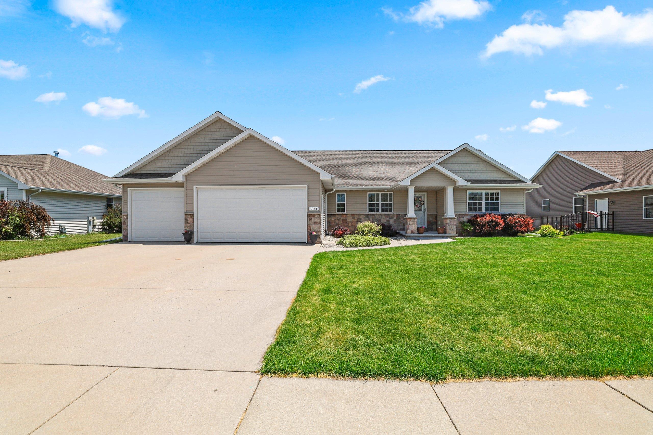 2143 W Melcorn Circle