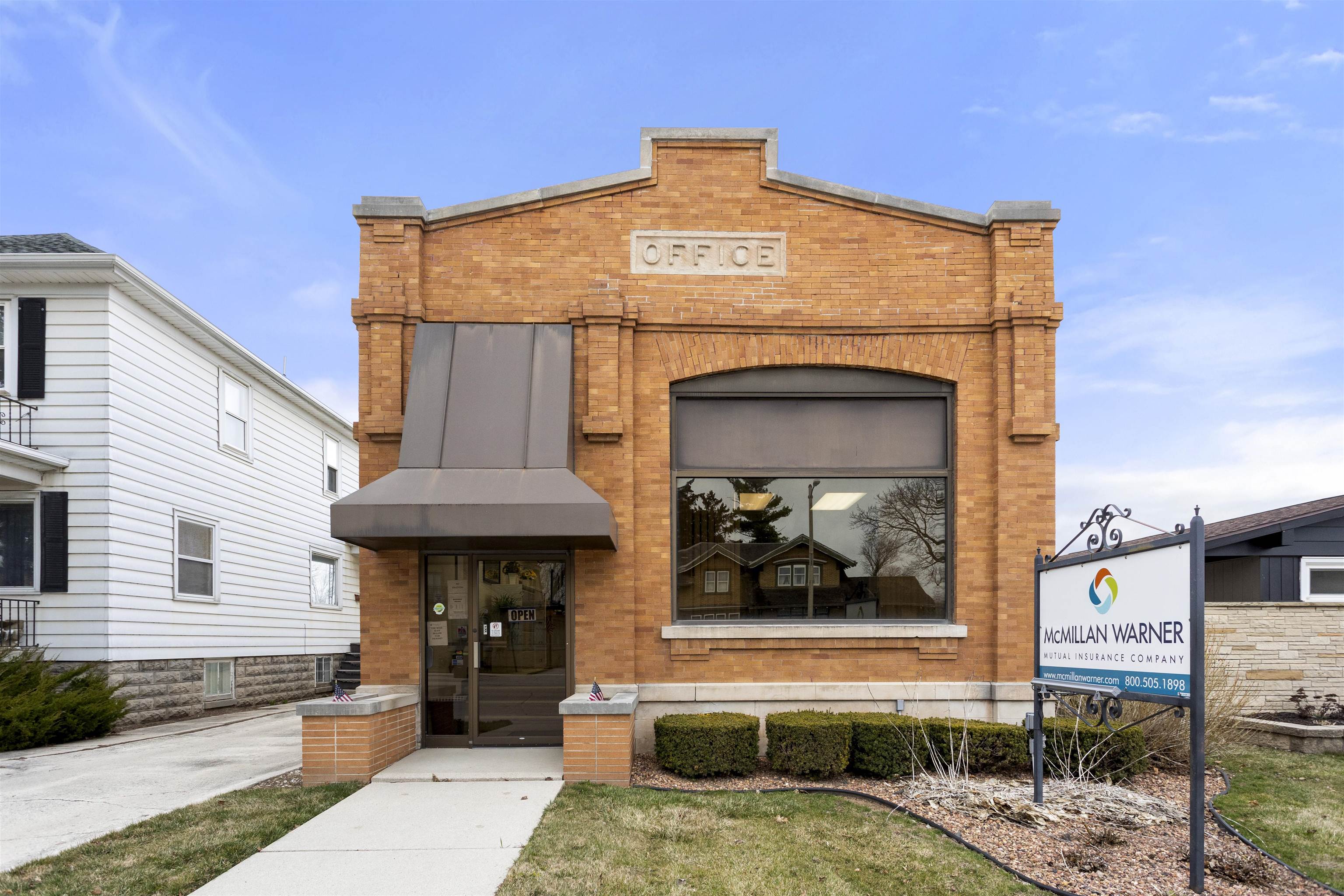 1828 Wisconsin Avenue