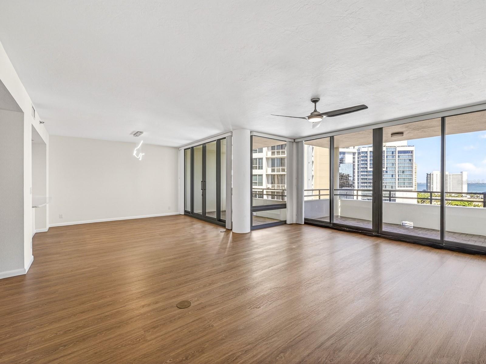 1255 N Gulfstream Avenue 1101