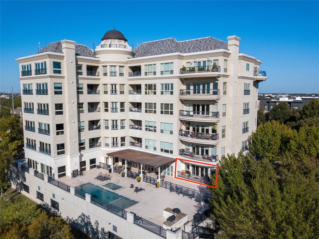 501 Samuels Avenue 110