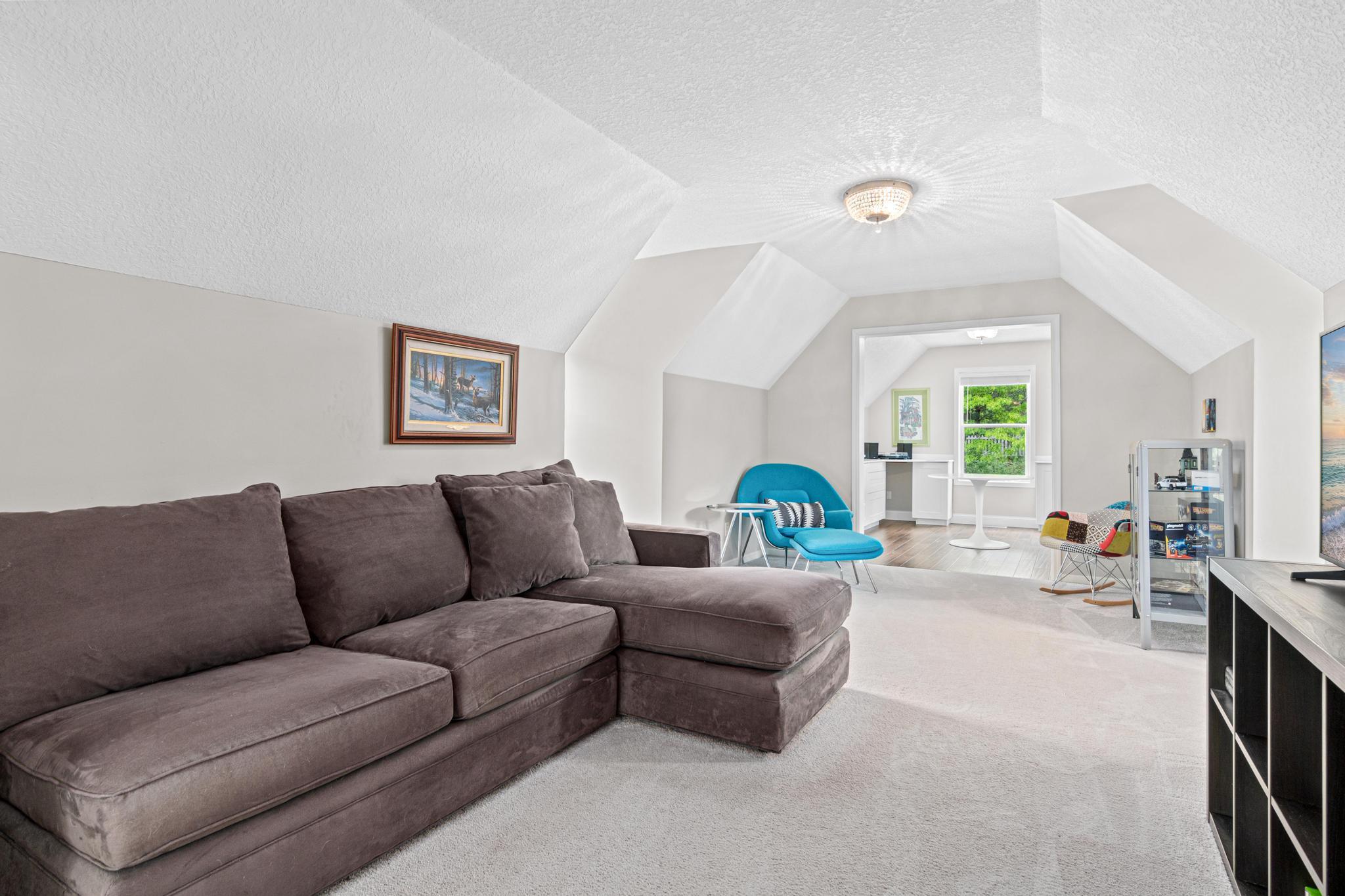 1072 Delano Court
