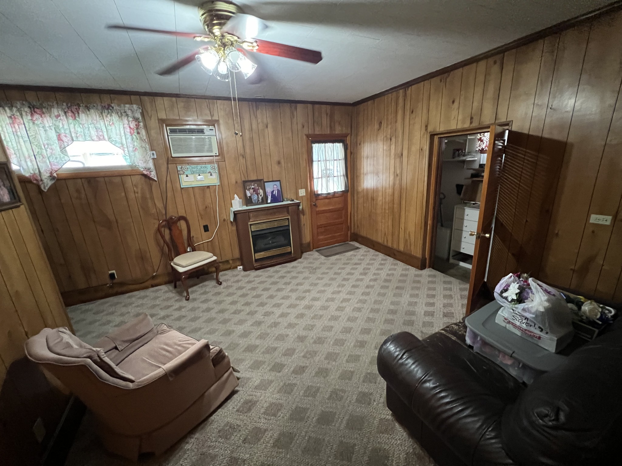 110 Hart Dr
