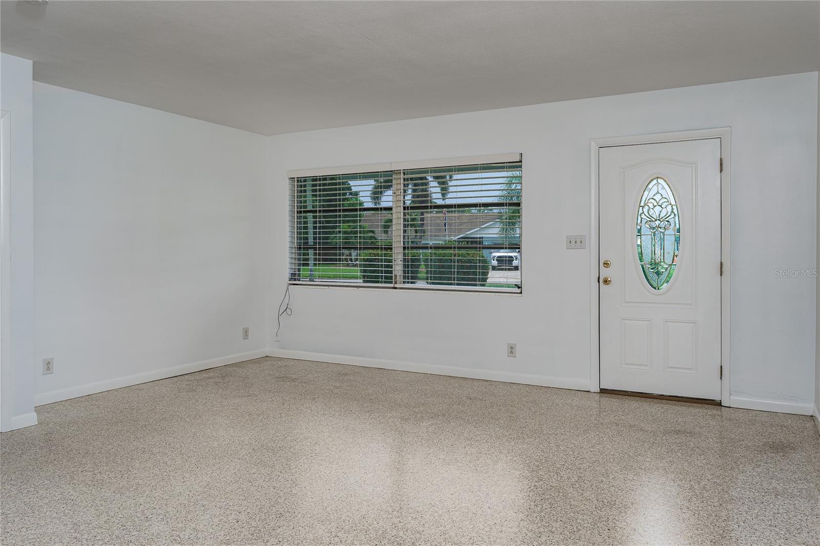 1225 Casabella Drive