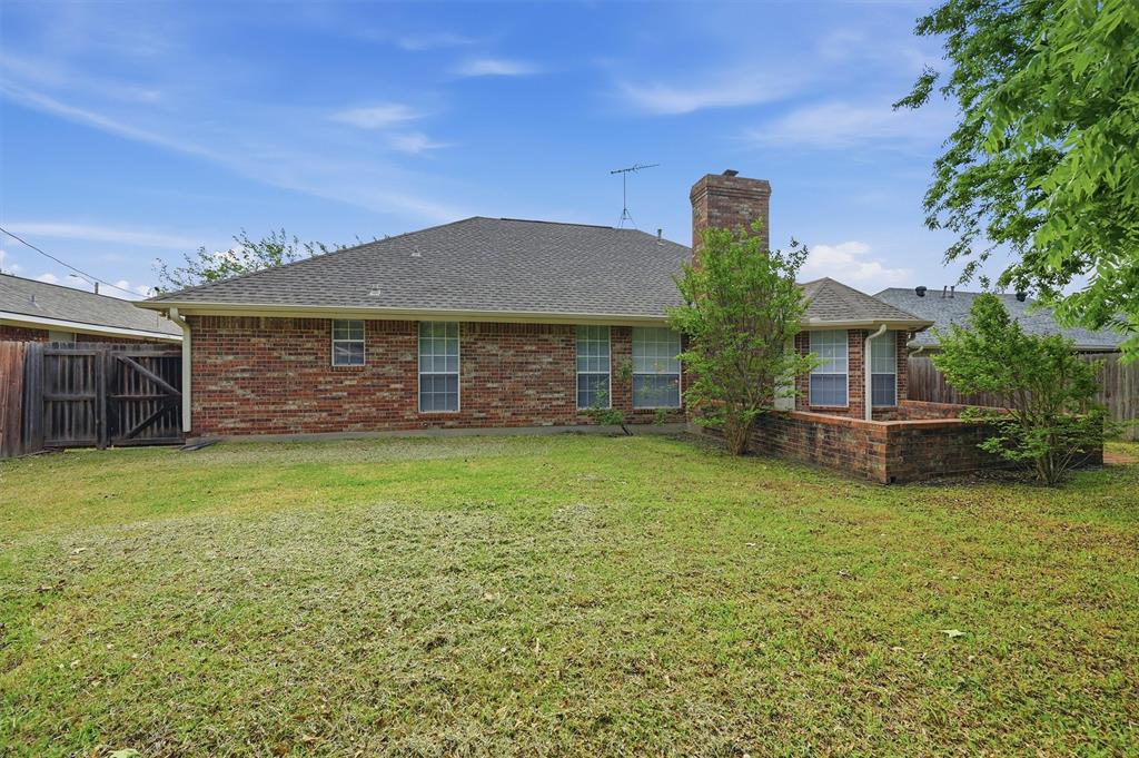 742 S Valentine Drive