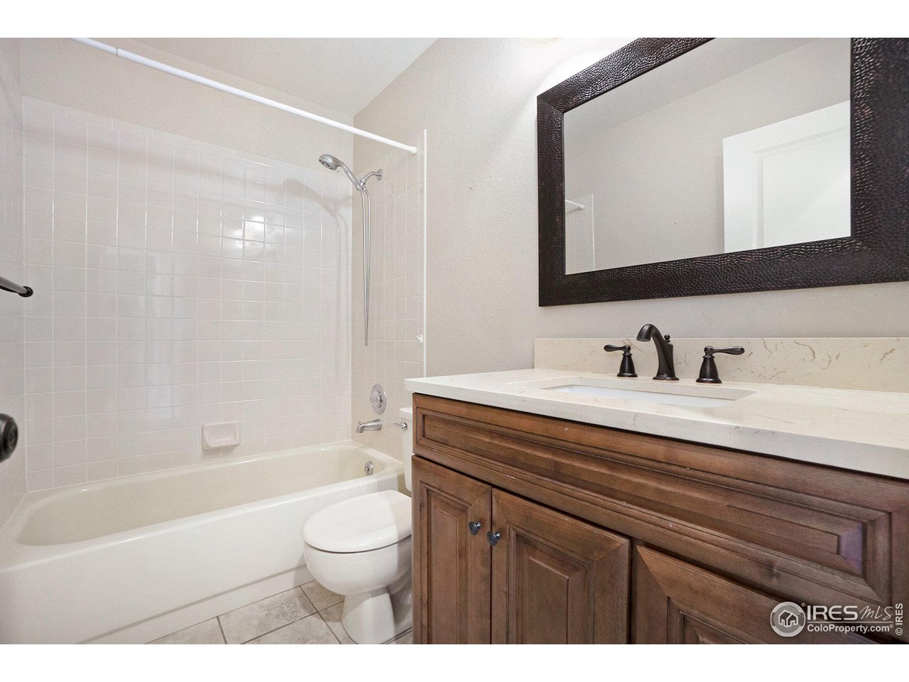 3000 Lisette Ct