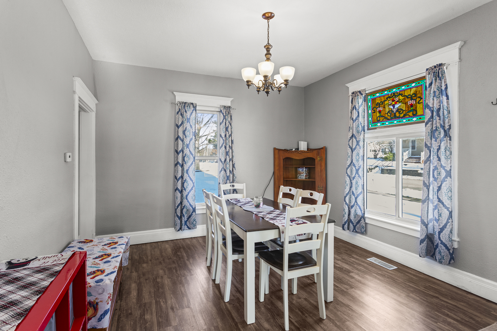 206 N Buchanan Street