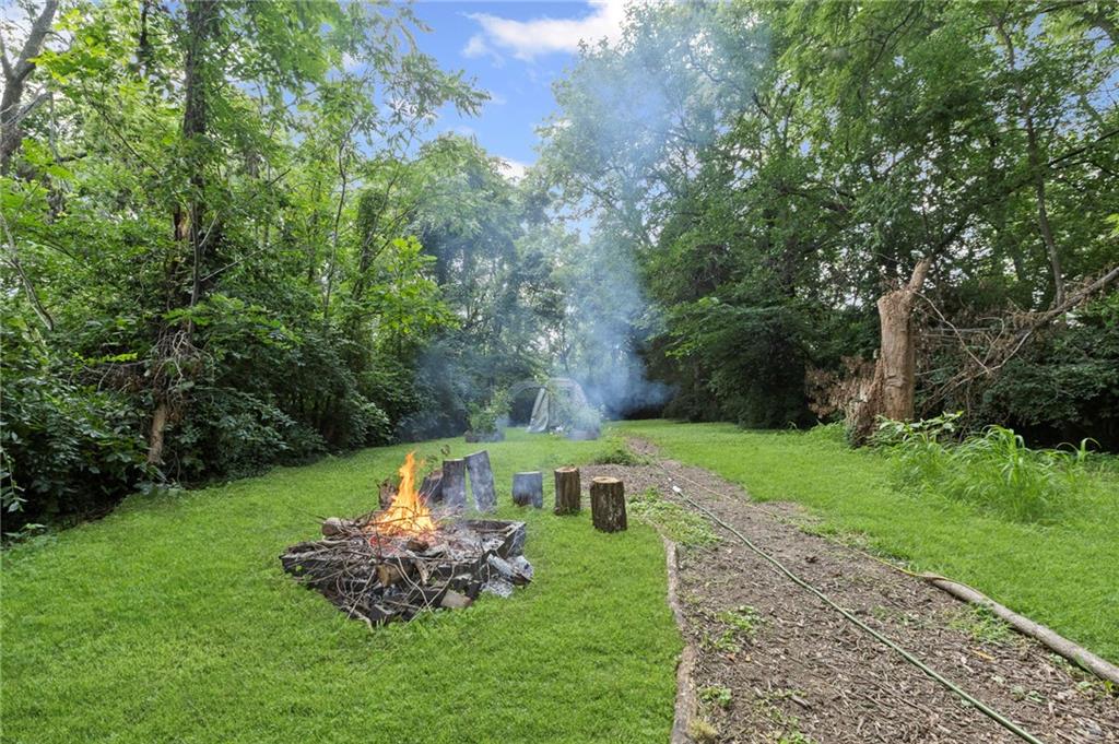 4136 N Monroe Avenue