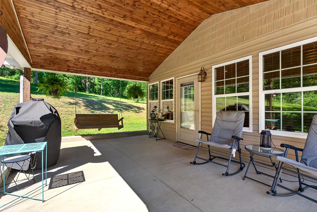 80 Hidden Hollow Ln