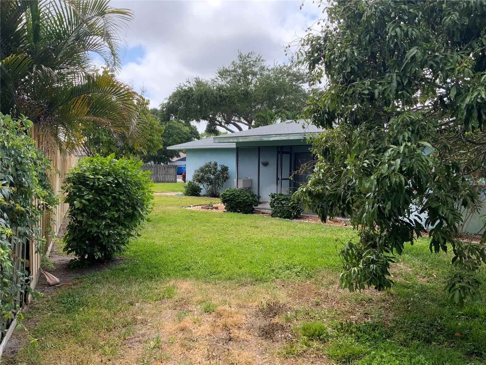 5205 36th Avenue Drive W