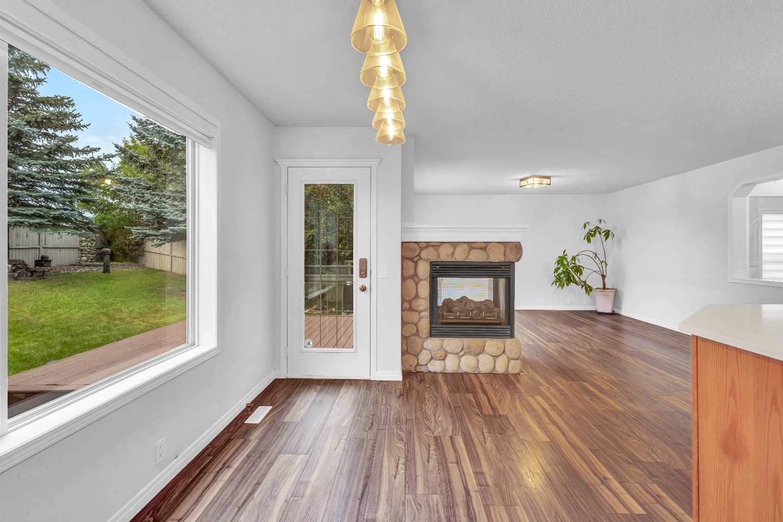 331 Springbank Place SW