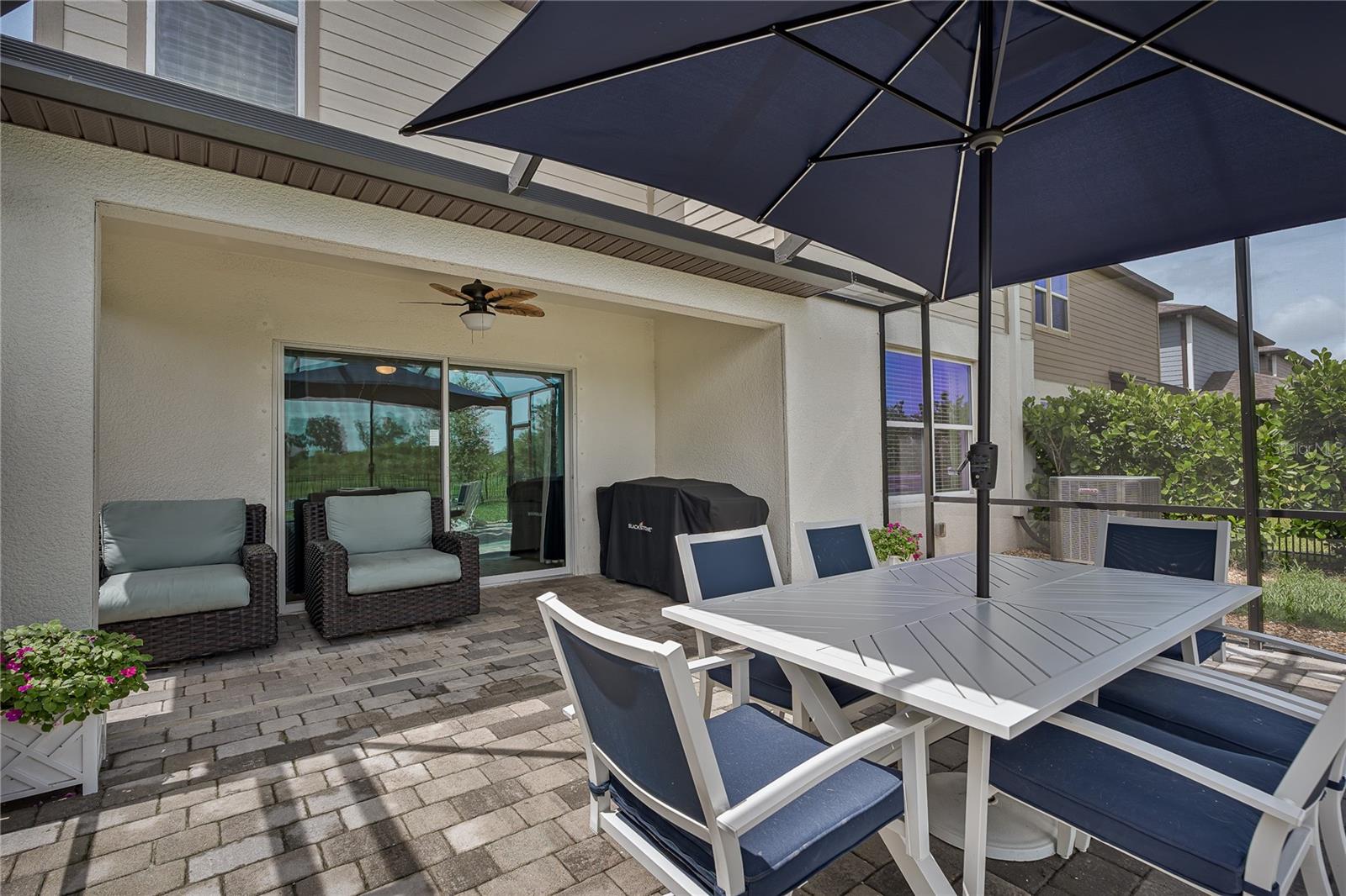 9148 Royal River Circle