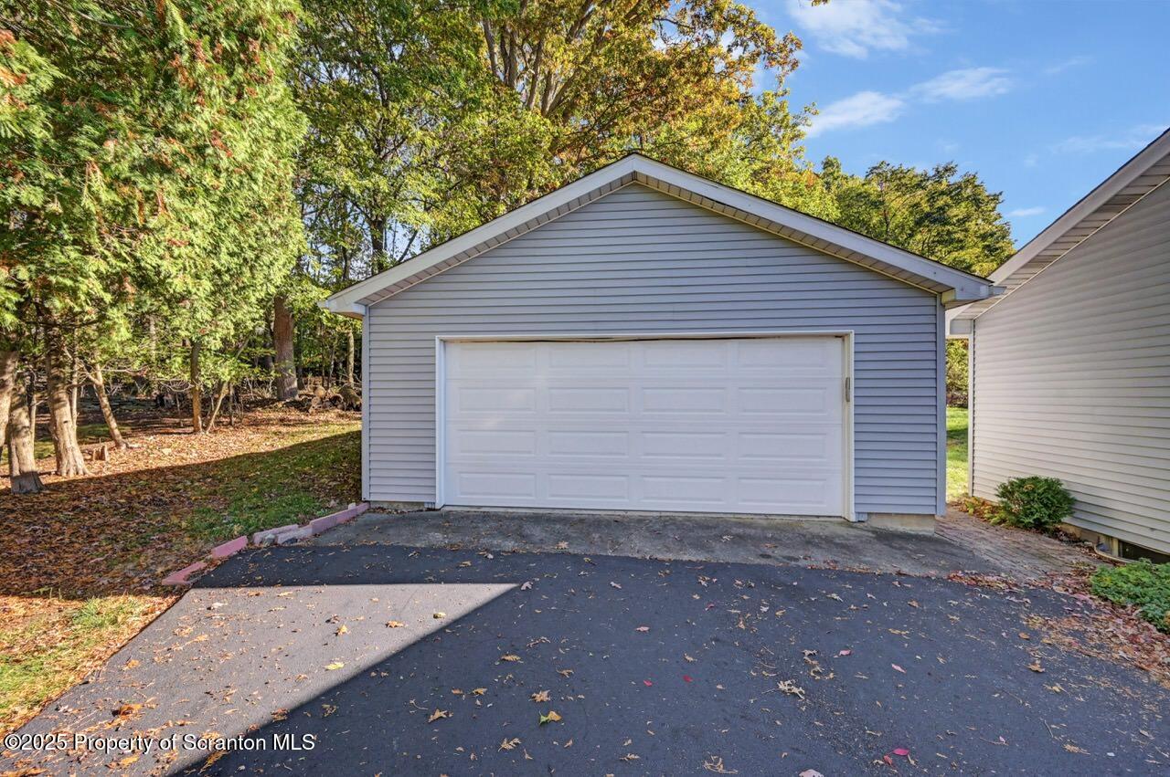 2 Crestmont Place