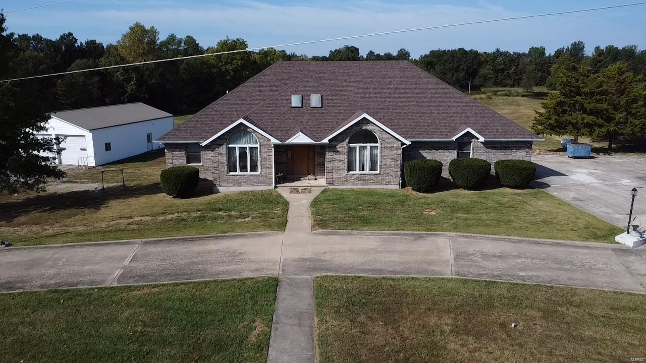 7150 Hilltop Lane