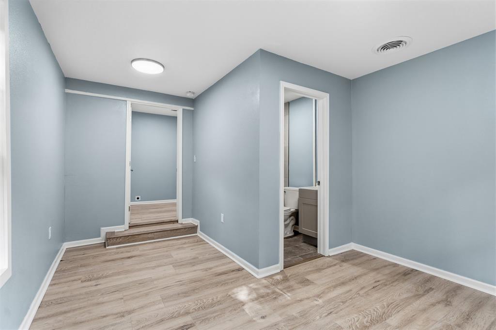 Completely renovated and move-in ready, this beautiful 3-bedroom, 2-bath home offers modern updates and a functional layout in a convenient Ardmore location. The spacious primary suite features a private full bath, while the additional bedrooms provide flexibility for family, guests, or a home office. Renovations include new windows that enhance natural light and energy efficiency, along with stylish finishes throughout the home. Located just minutes from downtown Ardmore, you’ll enjoy easy access to shopping, dining, schools, parks, and the Amtrak train station. Whether you’re a first-time homebuyer, downsizing, or looking for an investment opportunity, this updated home is ready for its new owner. Schedule your showing today!