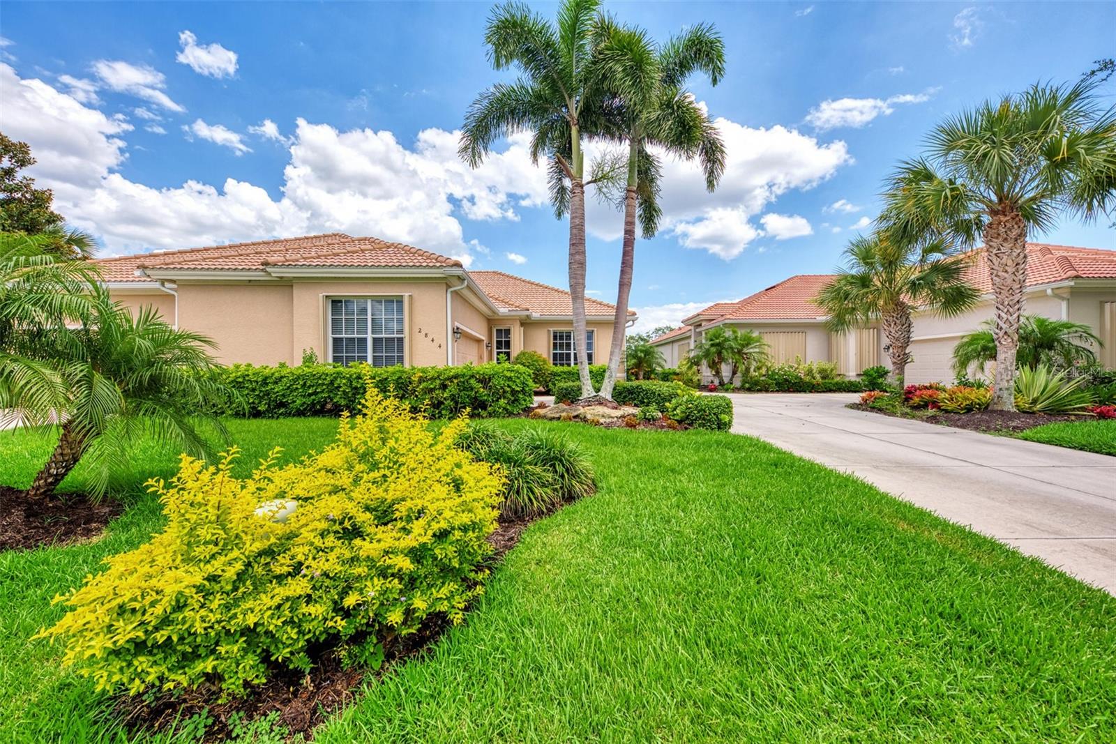 2844 Myakka Creek Court