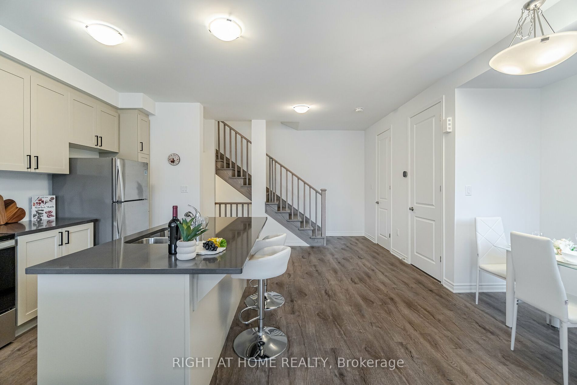 51 Keppel Circ