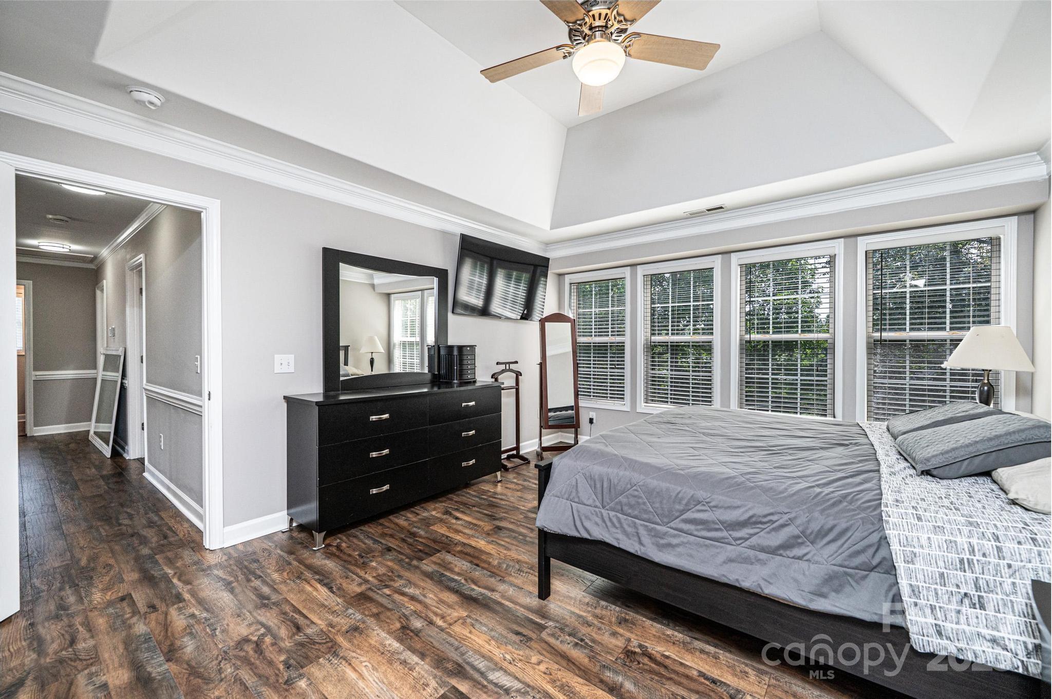 4963 Old River Drive