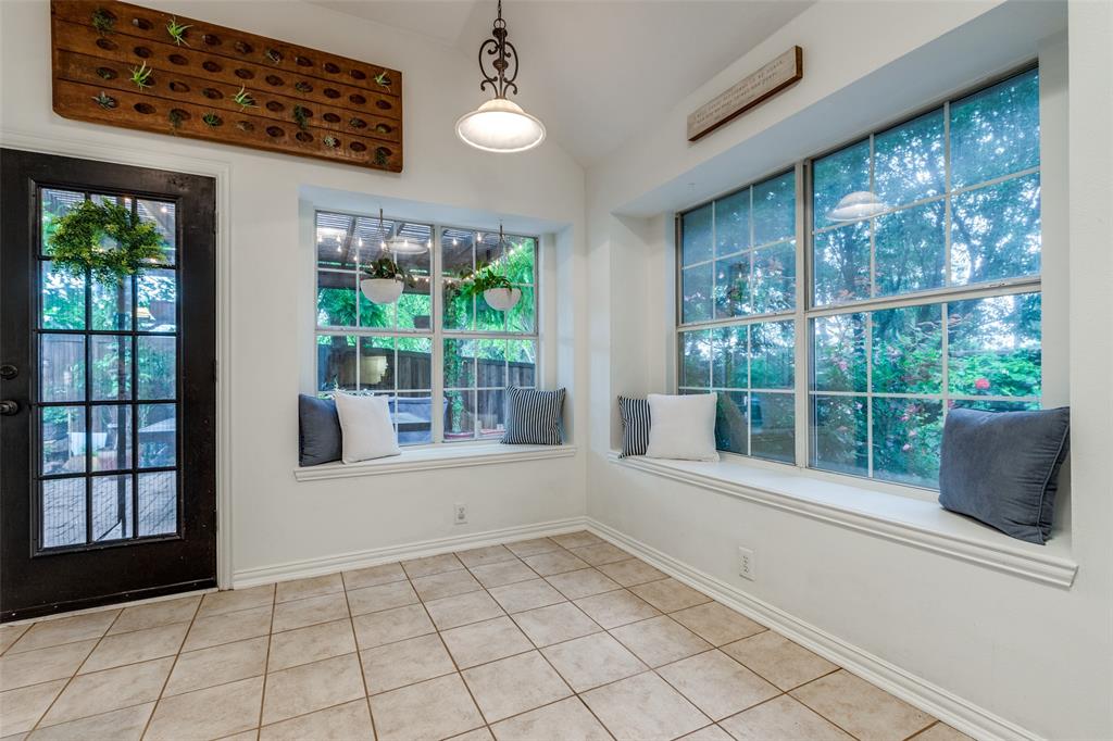 5000 Stonecrest Drive