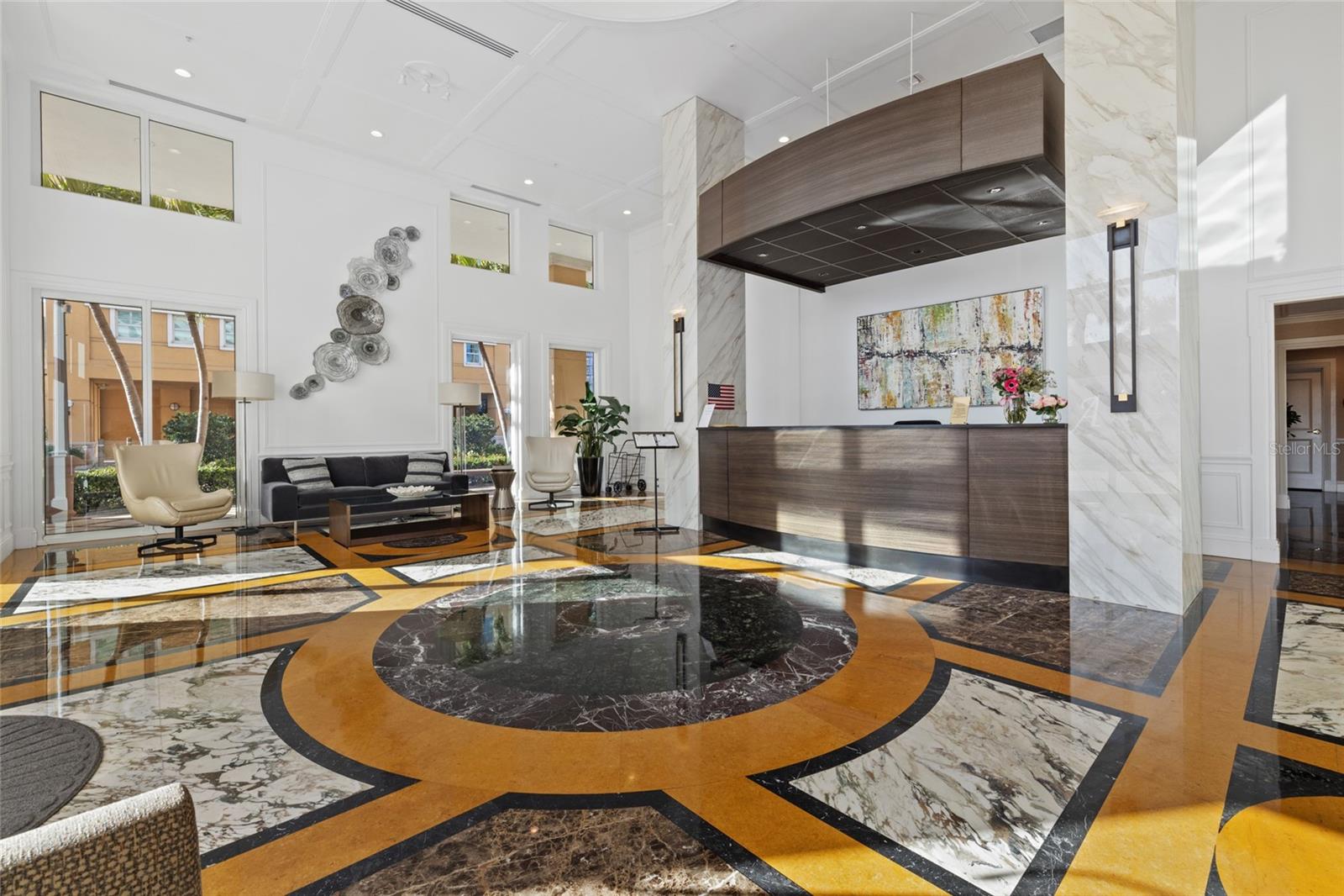 800 N Tamiami Trail 1512