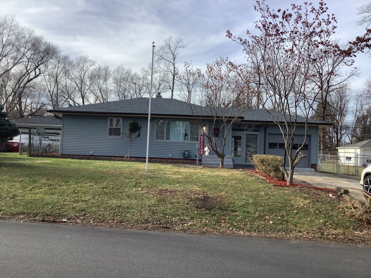 303 Oakview Avenue
