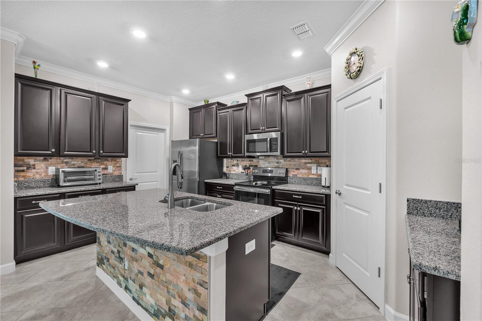 13932 Painted Bunting Ln