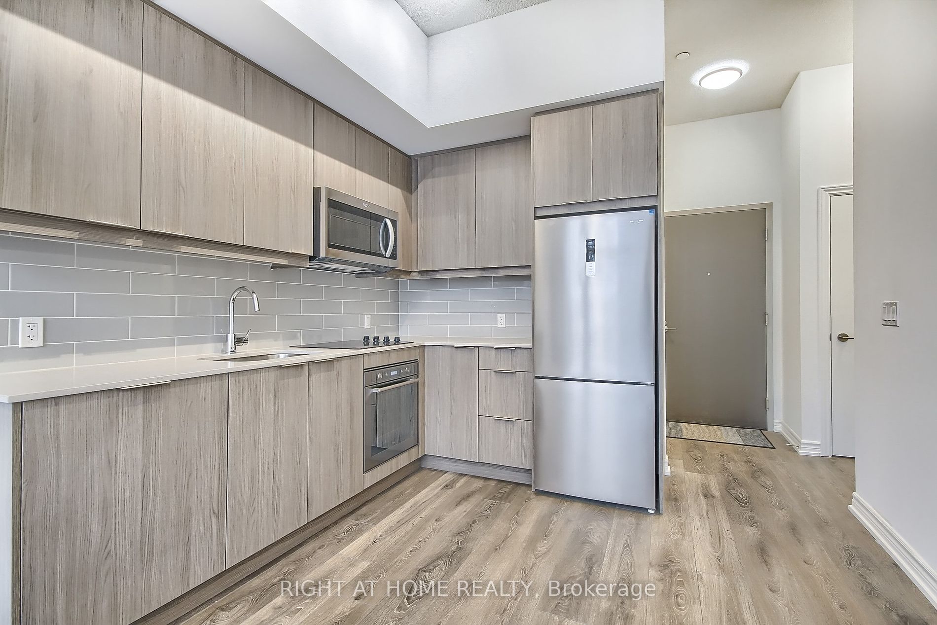 36 Forest Manor Rd 122