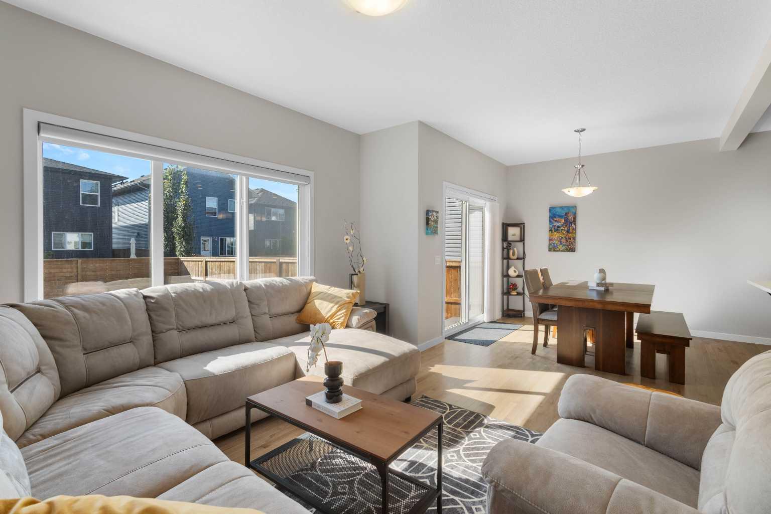 33 Walcrest Way SE