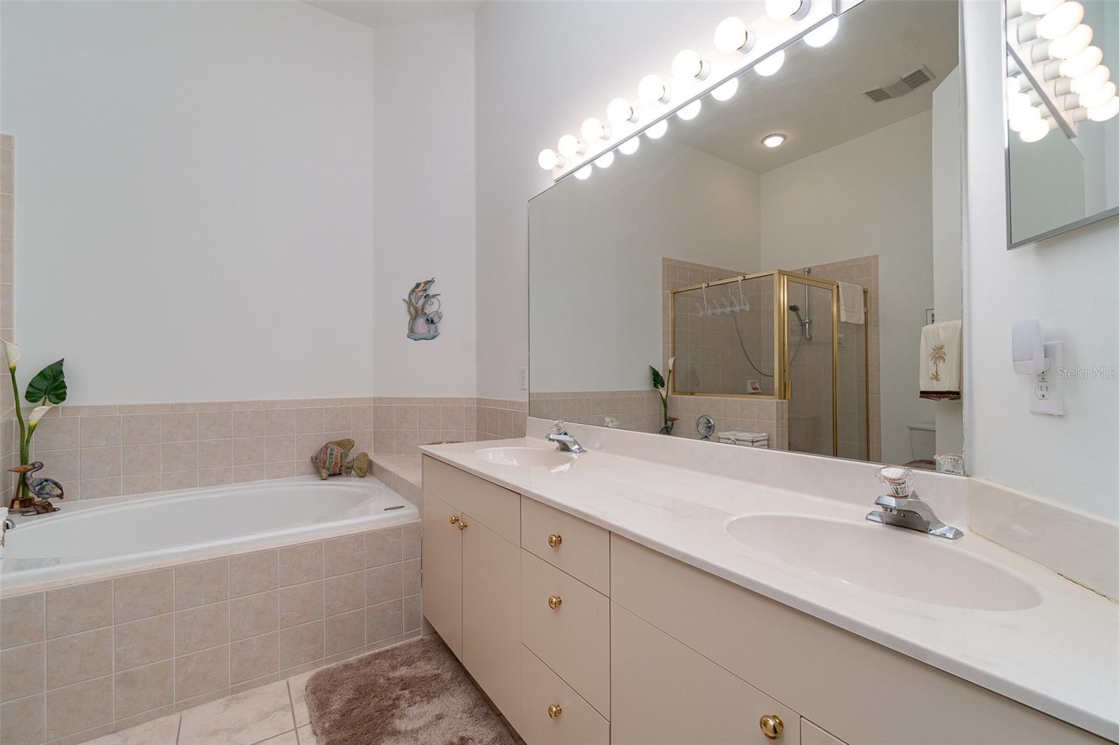 3323 Grand Vista Court 201