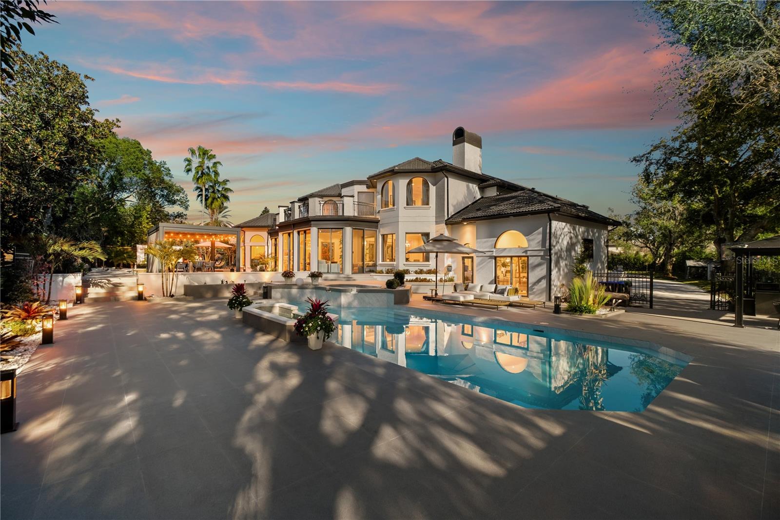 5186 Vardon Drive