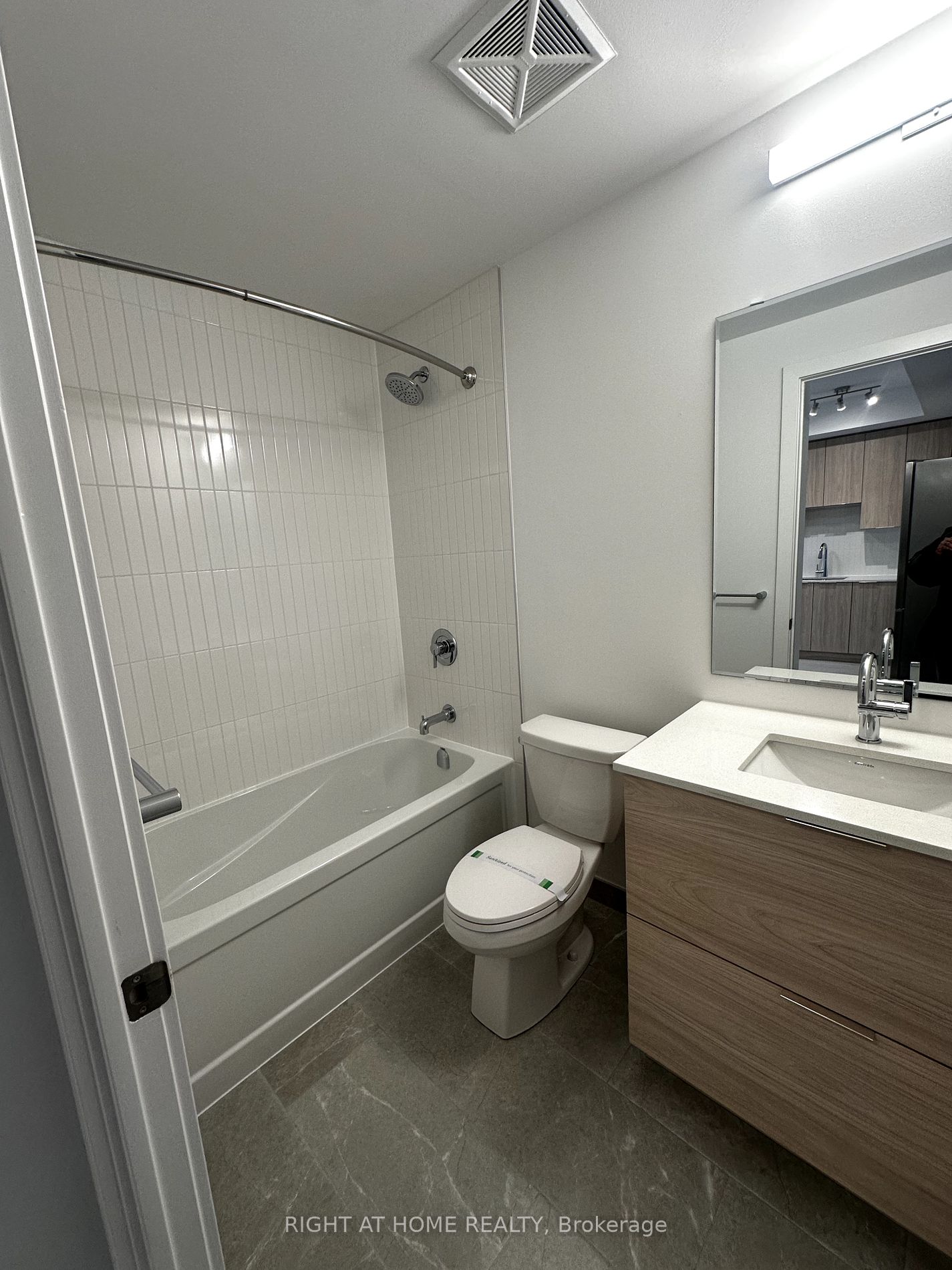 2501 Saw Whet Blvd 252