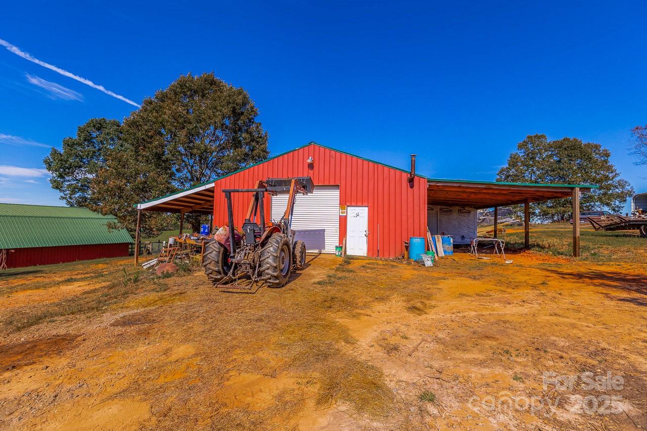 398 W V Thompson Road