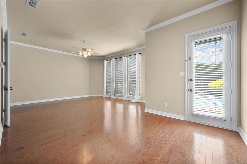 5505 Moorewood Drive