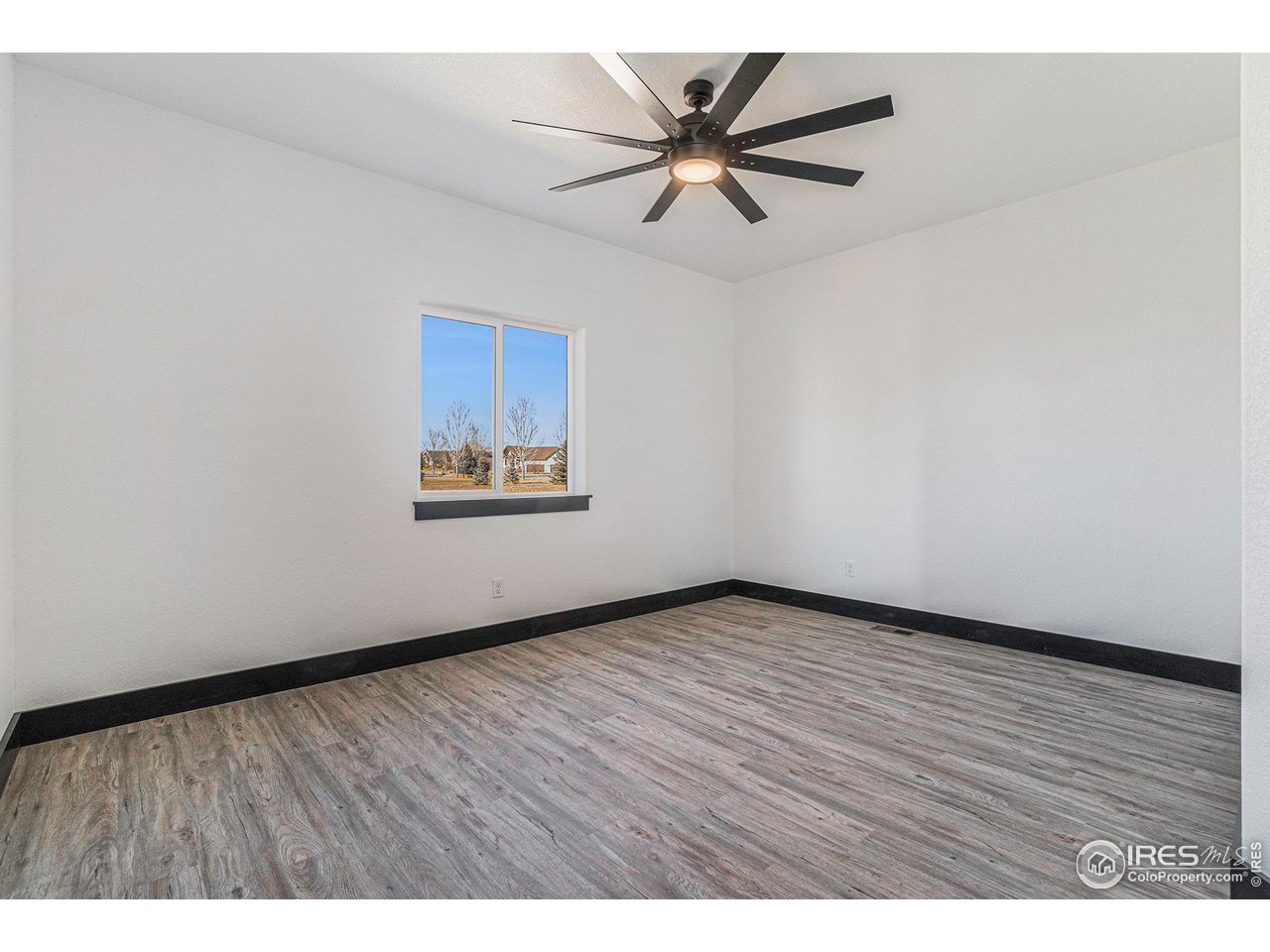 8759 Longs Peak Cir