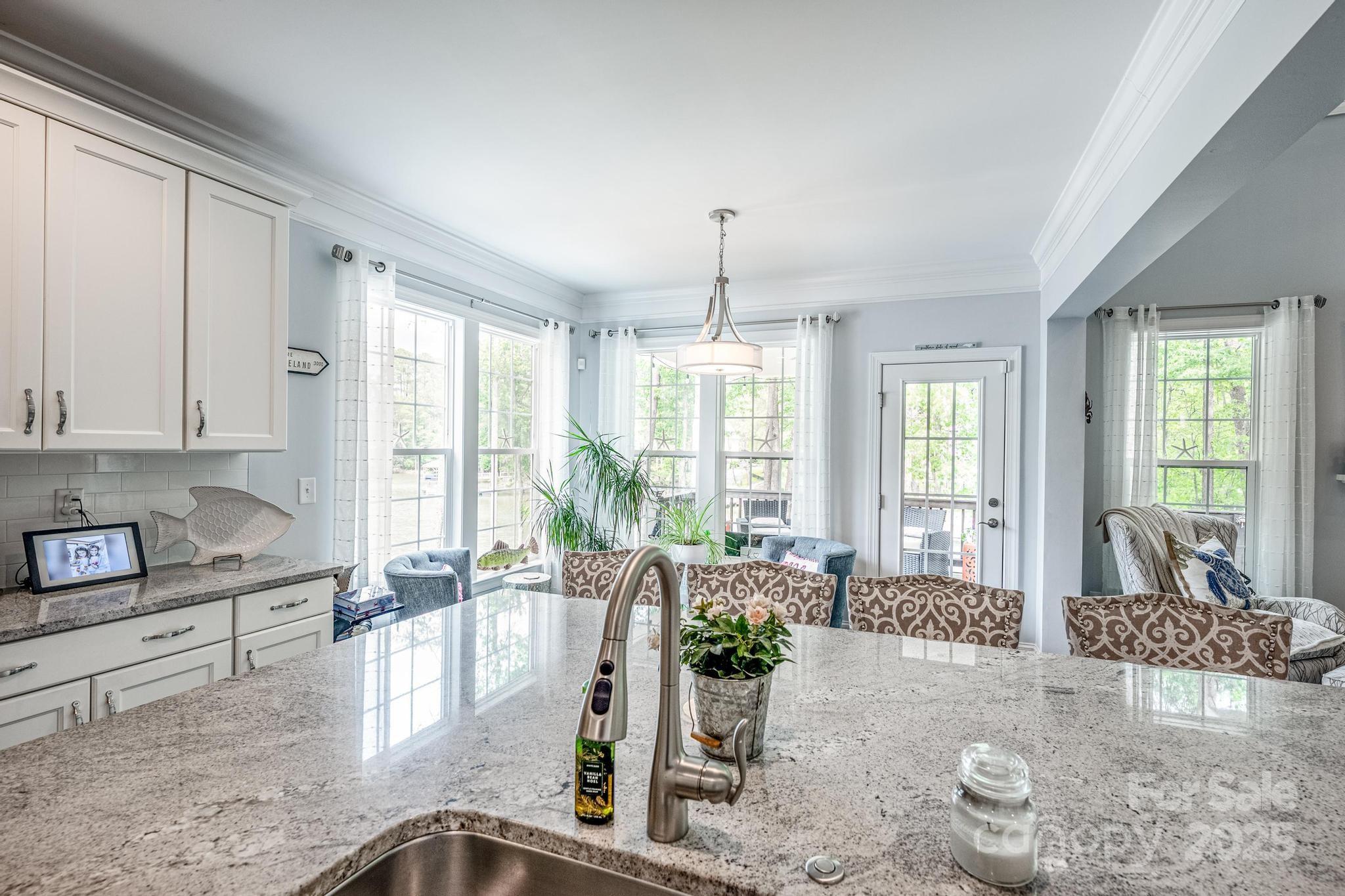 3992 Blue Dory Lane