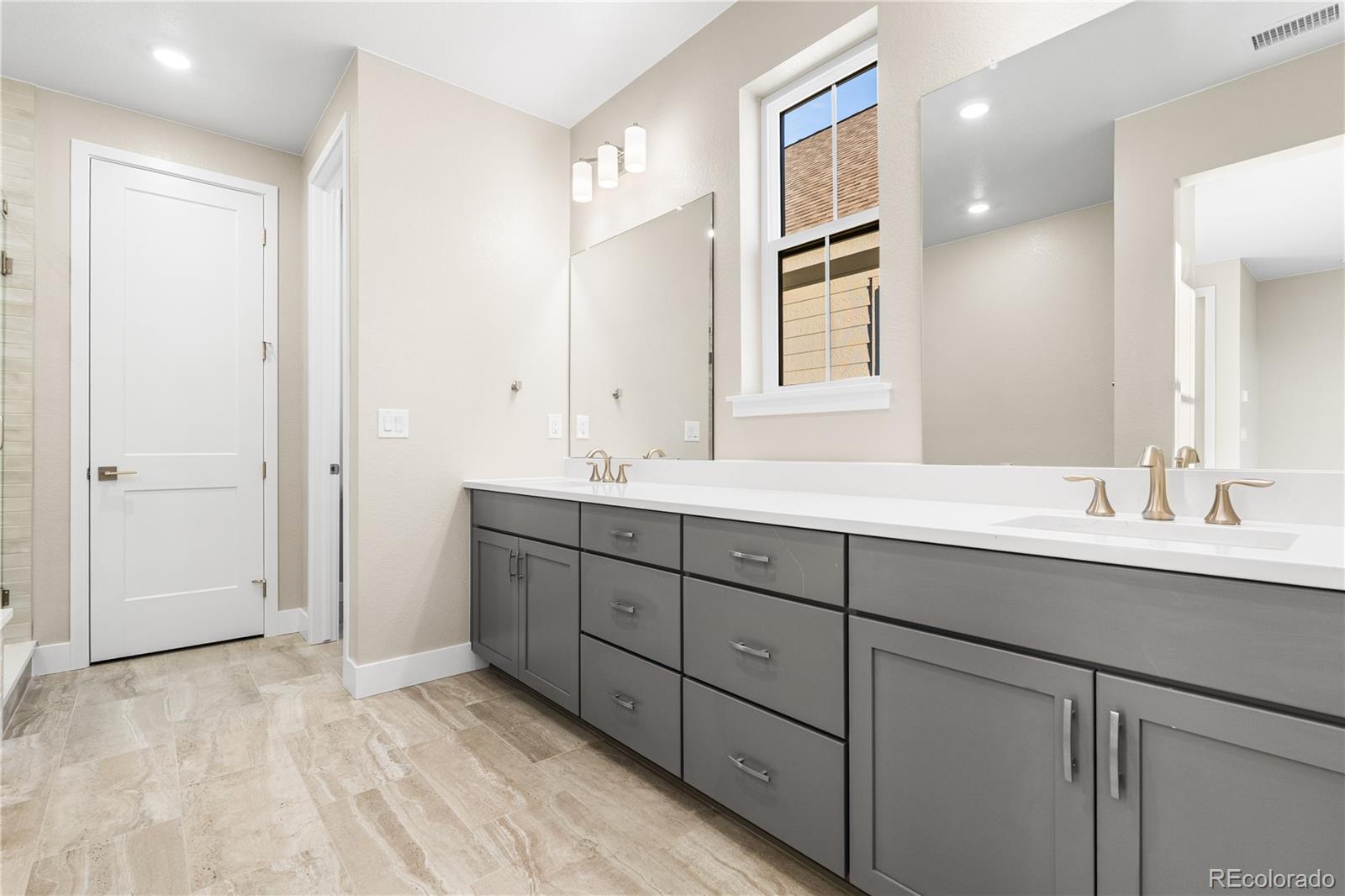 8778 Summerwalk Trail