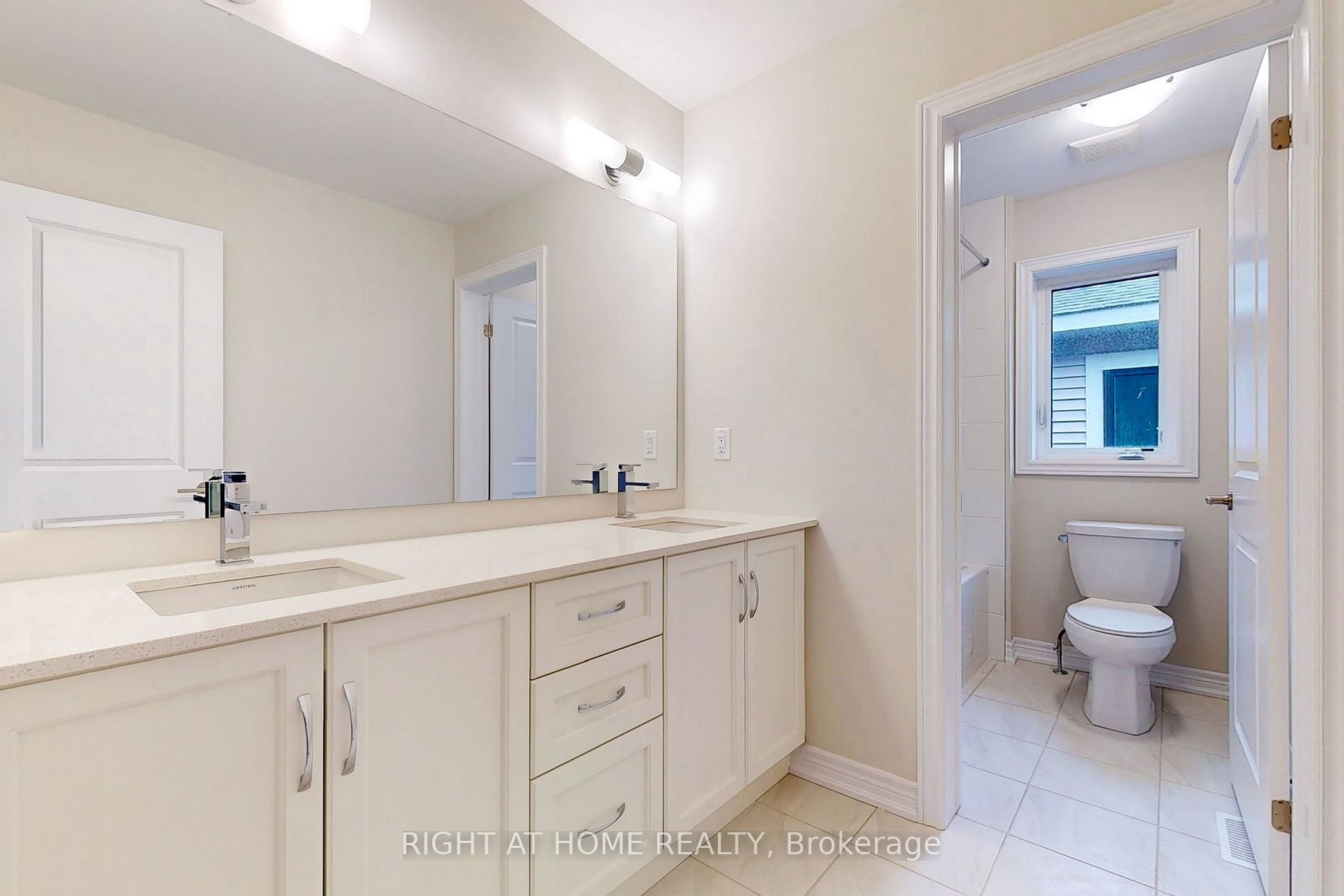 91 Starfire Cres
