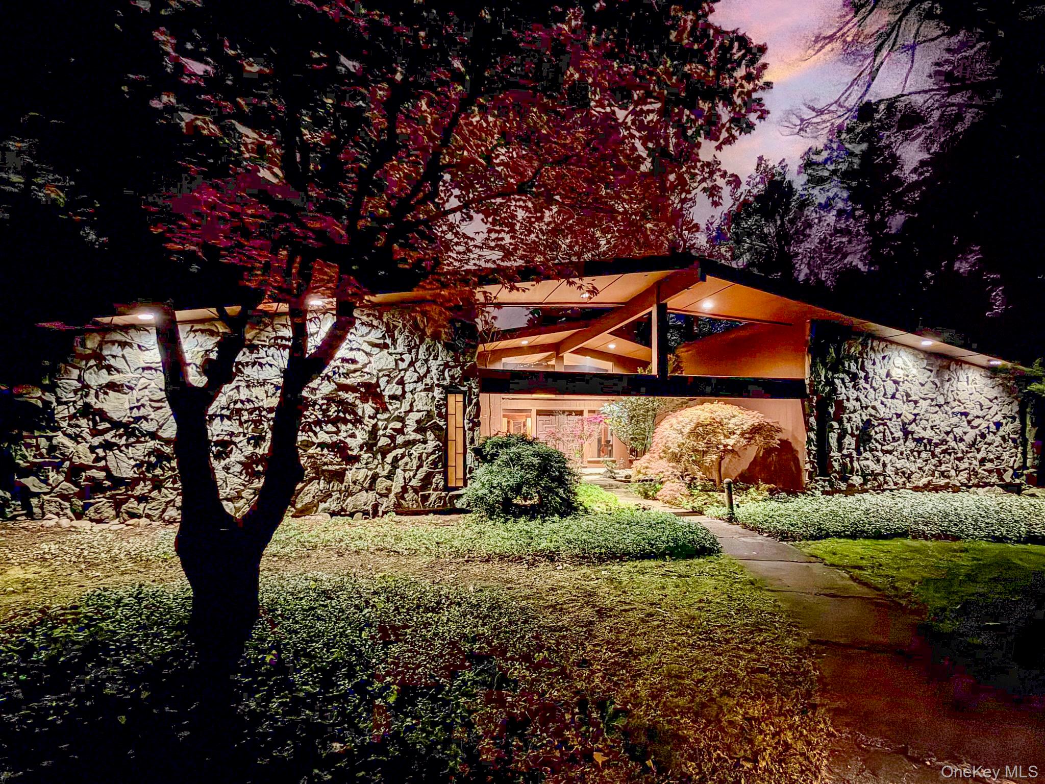 1 Druid Court