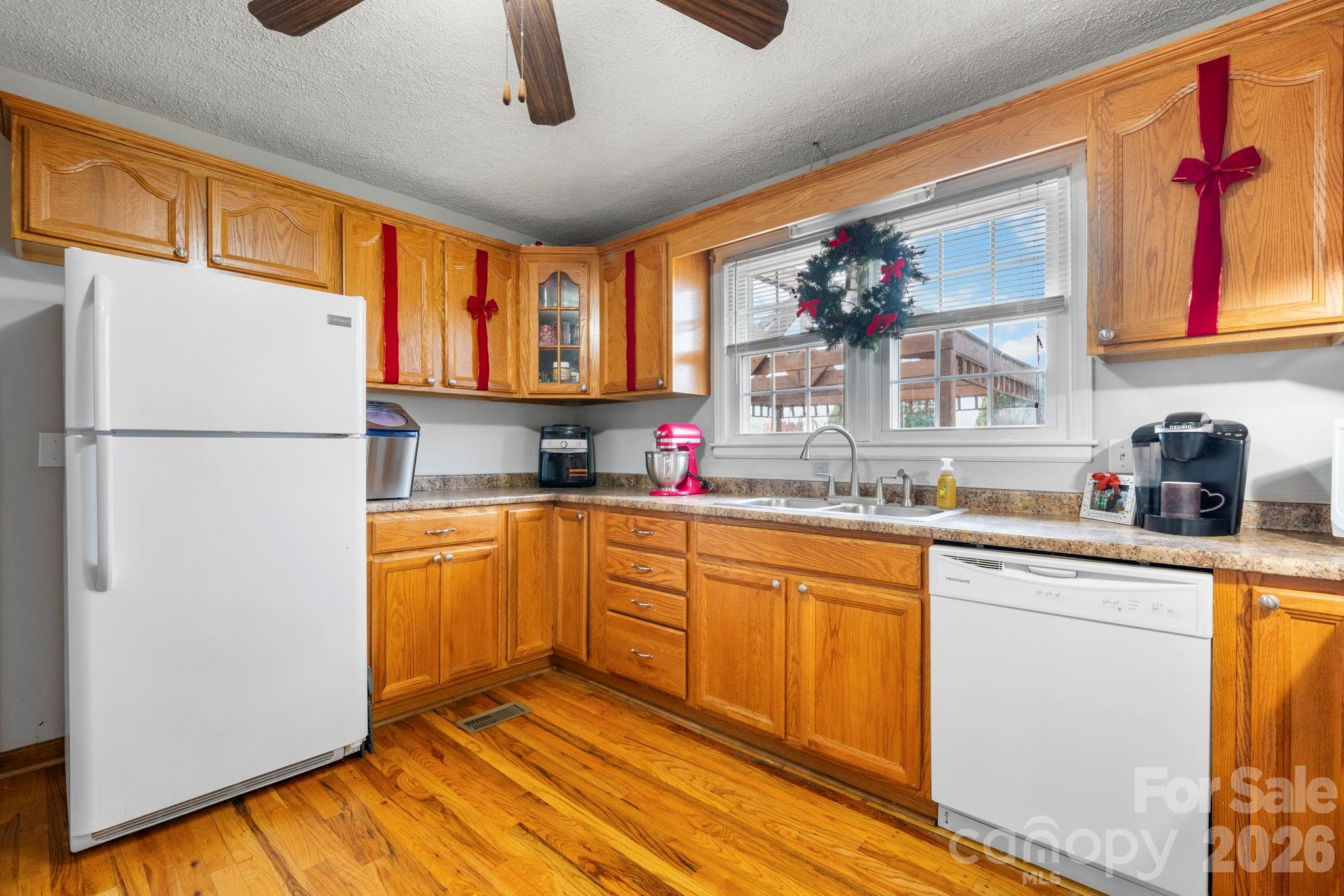 419 Hudson Heights