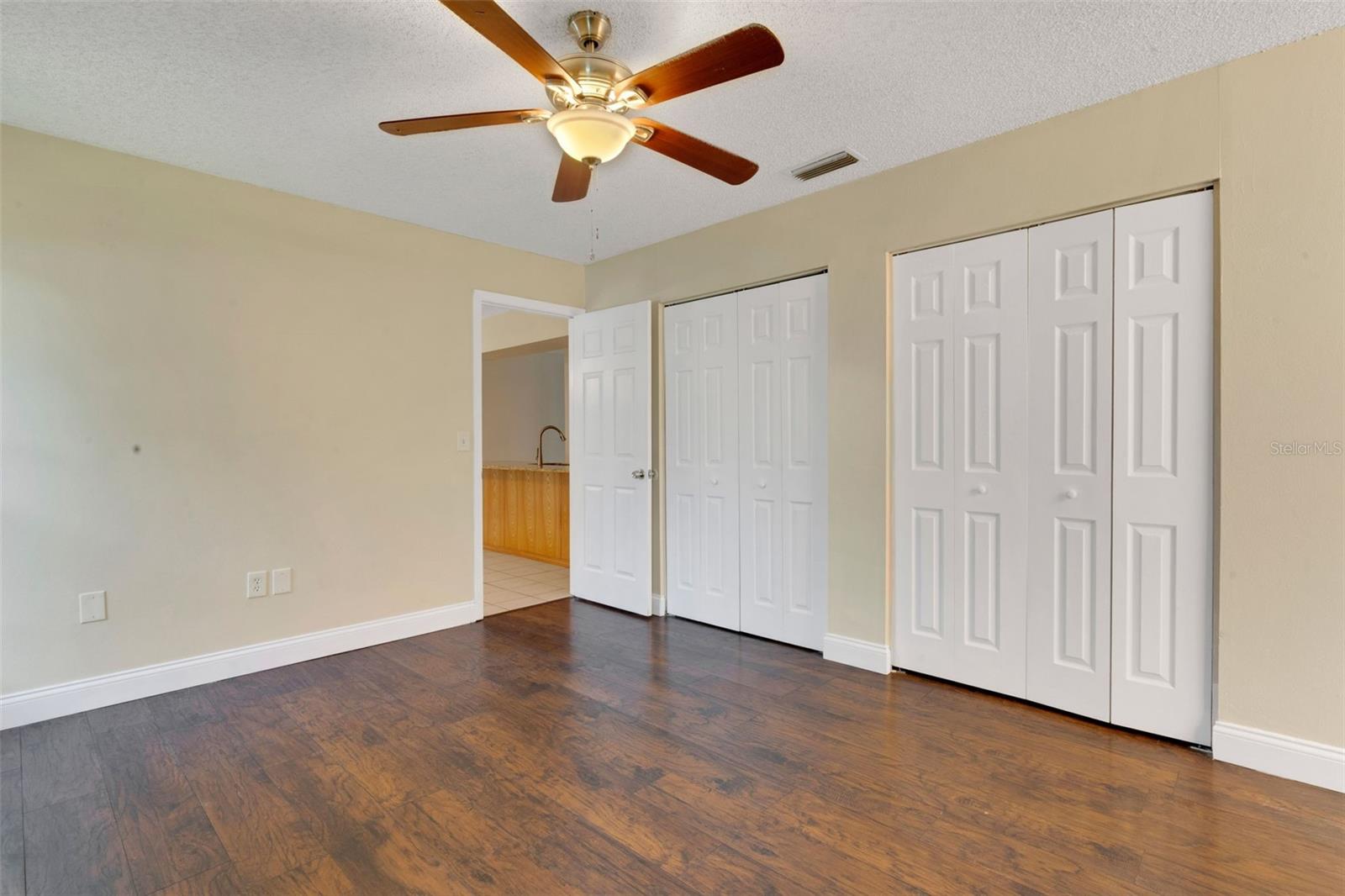 1606 Crystalview Trail