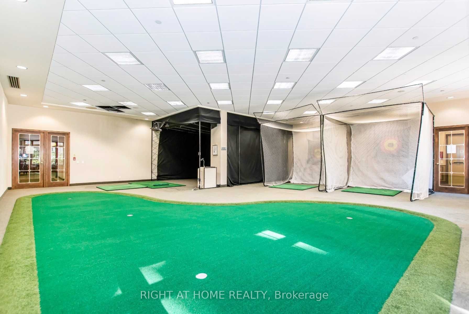 80 Harrison Garden Blvd 316